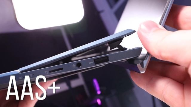 Ноутбук с 2-умя Экранами смотреть онлайн