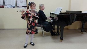 Вальс - Шутка ,флейта Исполняет Гришина Виталия ,
