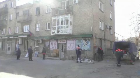 В Донецкой республике ВСУ обстреливают города и поселки