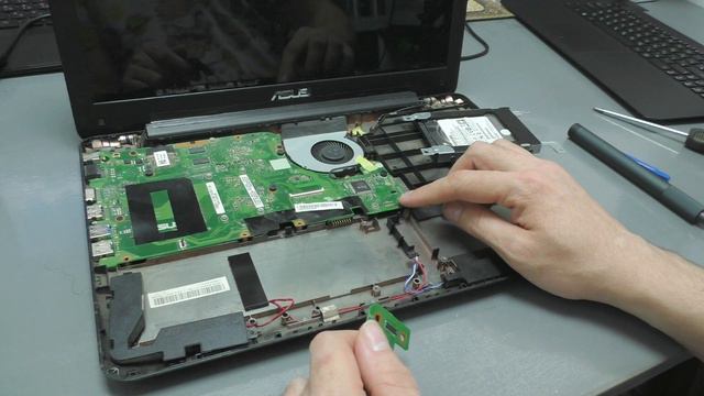 Ноутбук ASUS X555S нет звука! смотреть онлайн