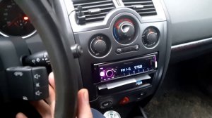 Подрулевой джойстик рено меган 2, с магнитолой Pioneer.