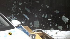 2021 Volkswagen Golf 8 Crash Test | VW Golf 8 (2021)