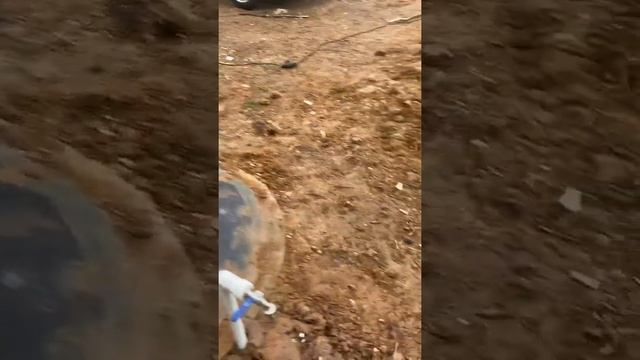 Обустроили систему водопровода дома внутри колодца. Нестандартное решение водоснабжения дома.