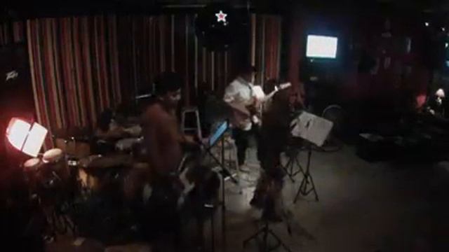 shut up and let me go cover Flinstone смотреть онлайн