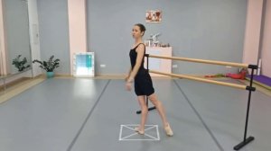 2-й арабеск.Уроки балета для начинающих.