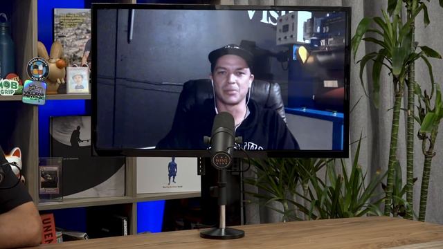 Ryan Gallant - Stop And Chat | The Nine Club With Chris Roberts смотреть онлайн