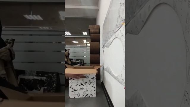 Домик из картона для кошки от Tommy Cat смотреть онлайн