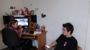 МЛАДШАЯ СЕСТРА VS СТАРШИЙ БРАТ ( младшая сестра против брата ) КАЖДАЯ СЕСТРА ТАКАЯ