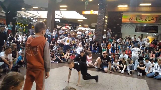 MachineBoy_выход2 - баттл "Красная жара" 04.06.2016 смотреть онлайн