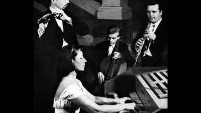 Ensemble Ars Rediviva plays Vivaldi. Concerto in G minor, RV 107 (1960s, from LP) смотреть онлайн