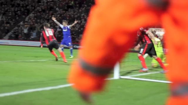 Disallowed goal | Reverse camera angle for the disallowed goal against Ipswich Town смотреть онлайн