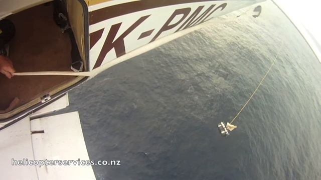 Scott Donaldson parachute drop смотреть онлайн