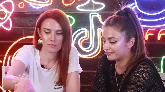 ПРОБУЕМ ЕДУ ИЗ ПОЛЬШИ! ТУШЁНКА, ПЕЧЕНЬ ТРЕСКИ, СЫР, ГРАНУЛИРОВАННЫЙ ЧАЙ, СГУЩЕНКА И ЦВЕТНОЙ АРАХИС? смотреть онлайн