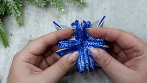 ПРОСТО ГЕНИАЛЬНО ❄️ Снежинка из глиттерного фоамирана своими руками ❄️ Christmas Decorations 2024