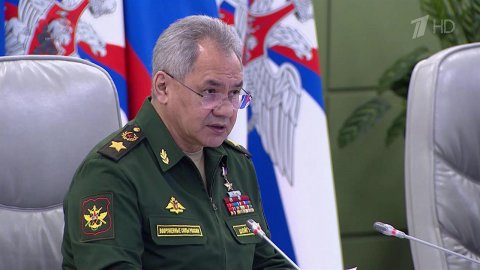 ВСУ за апрель потеряли более 15 тысяч человек, сообщил министр обороны РФ Сергей Шойгу