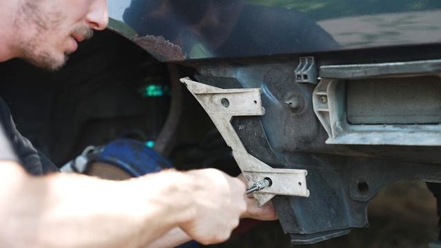 The 3rd Gen Honda Prelude Teardown and Transformation Has Begun... смотреть онлайн