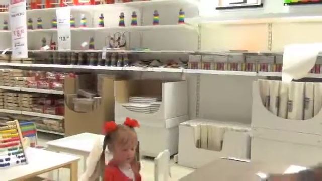 ТОРГОВЫЙ ЦЕНТР - И ЗДЕСЬ ЕСТЬ ГДЕ ПОРАЗВЛЕКАТЬСЯ смотреть онлайн