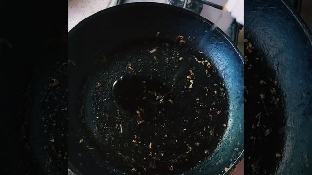 Вкусная подлива на одной сковороде!!!идеальна к любому гарниру??? смотреть онлайн