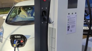 Ниссан лиф Станция быстрой зарядки CHAdeMO 60 кВт в Ижевске