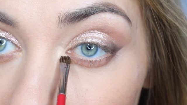 МАКИЯЖ НА Новый год ДЛЯ НАЧИНАЮЩИХ, ПОШАГОВЫЙ ВИДЕО-УРОК смотреть онлайн