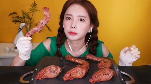 [Mukbang ASMR] 이것이 대륙스타일인가요? 오리머리+오리목🦆(Duck Head+Neck) 리얼사운드먹방 | Eating show Ssoyoung 쏘영