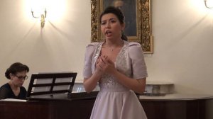 Репертуар для сопрано-Аренский "Не зожигай огня" (4к)