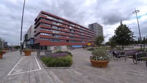 Алмере, Нидерланды – Жизнь небогатых голландцев