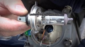 Anleitung: Ford Fiesta MK6 (JH1/JD3, 02-08) Scheinwerfer tauschen / Lampe wechseln, Einbau & Ausbau