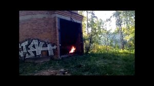 Шифер и макрофлекс в костре.