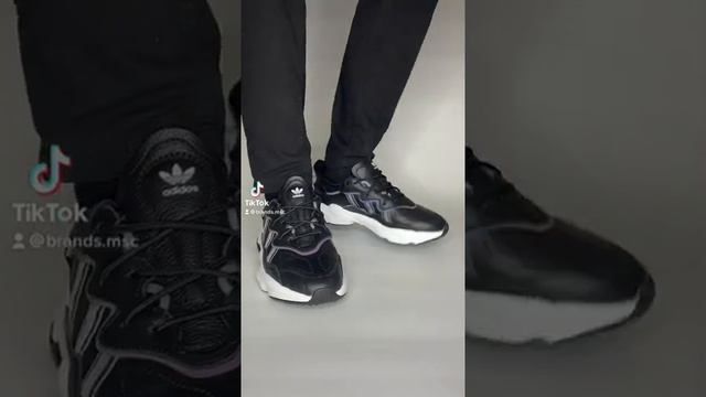 Купить Кроссовки Adidas Ozweego черные, рефлективные