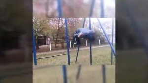 Петушок на турнике