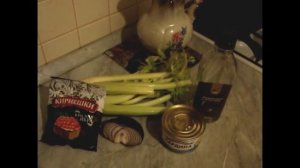 Рецепты.Вкусный салат из сельдерея.