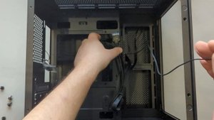 Распаковка бюджетного кубического корпуса Ginzzu v300