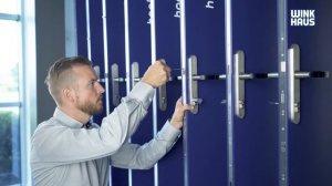 Регулировка герметичности двери с роликовой защелкой