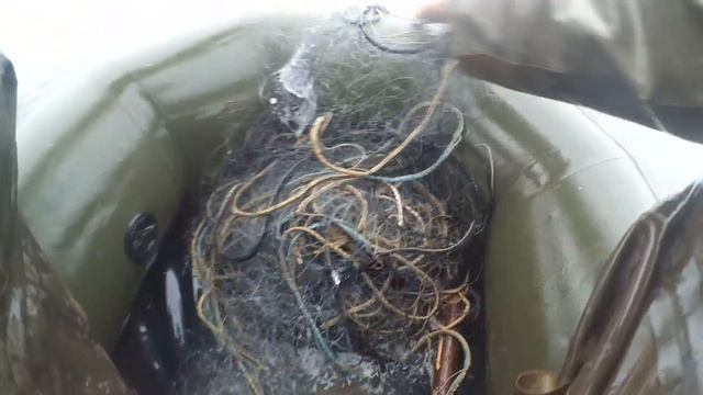 Рыбалка на бот поздней осенью смотреть онлайн