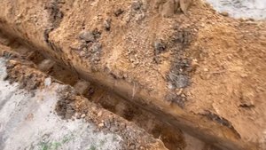 ТРАНШЕЯ ДЛЯ КАБЕЛЯ