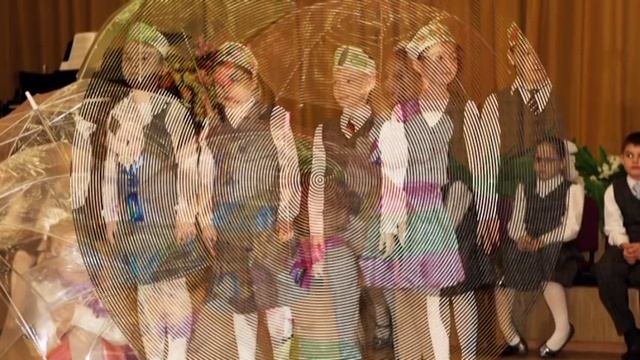 "Праздник осени" в школе №1078 - 2 классы 11/12 уч. год смотреть онлайн