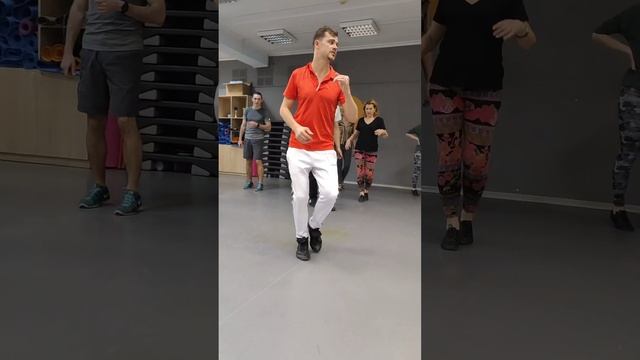 Уроки по Бачате. Шаги в Доминикане | Bachata lessons. смотреть онлайн