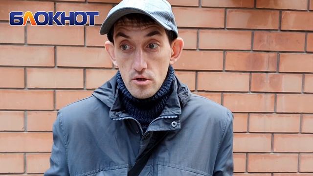 О массовой гибели рыбы на берегу залива во время нереста рассказал житель Волгодонска смотреть онлайн