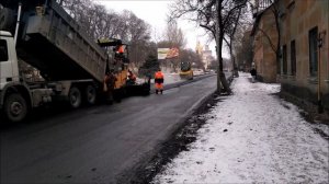 Ростов-на-Дону, 04 дек 2016, Асфальт в снег на ул.Ленина