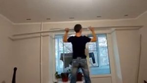 Установка багеты на натяжной потолок