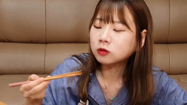 ?간장닭조림,당면볶음밥,비엔나,계란후라이? 한식집밥 땡기는날 닭조림에 비엔나 조합 ? Korean Food MUKBANG ASMR EATINGSHOW REALSOUND 요리 먹방
