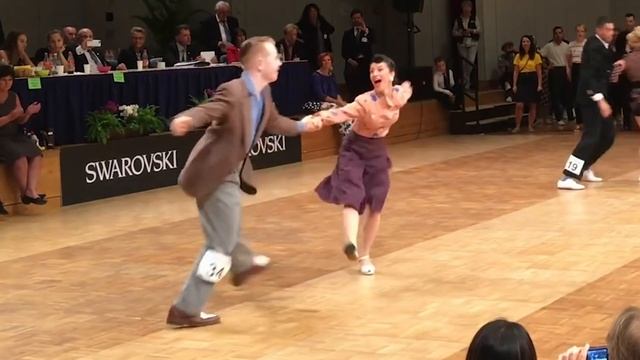 FLIP FLOP AND FLY - Nils and Bianca смотреть онлайн