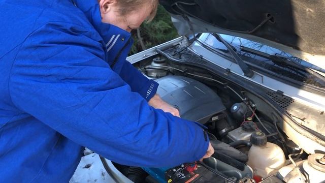 Лайфхак: как помолоть кофе в электрокофемолке, когда отключили электричество!