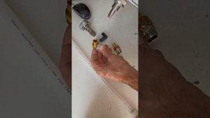 Как правильно выполнить опрессовку трубы из сшитого полиэтилена и где можно применить.