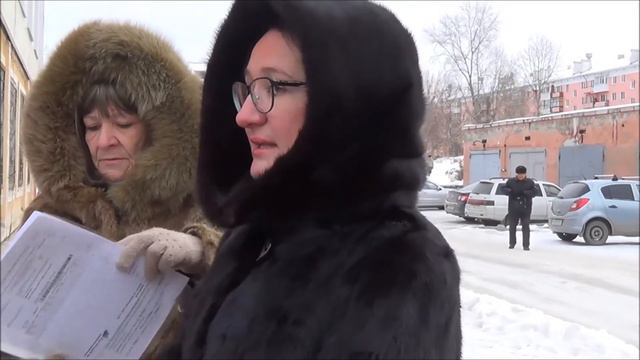 16.11.2015 г., поход асбестовцев в прокуратуру с жалобой на действия АО «Расчетный центр Урала» смотреть онлайн