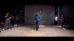 Gloria Gaynor - I Will Survive - Choreography by Krystal