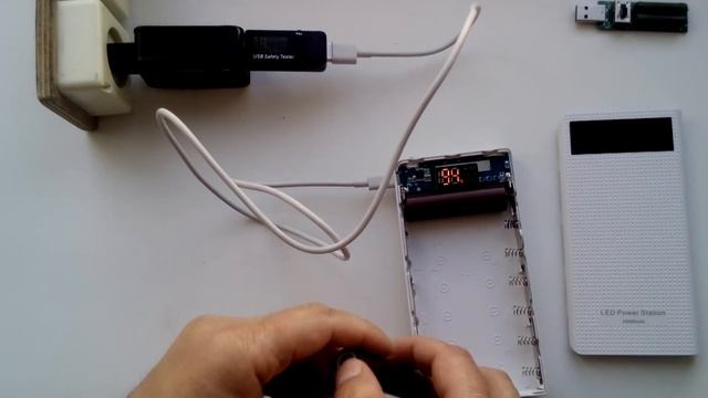 DIY PowerBank Bakeey смотреть онлайн