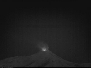 Вулкан Авачинский. 2019 12 08 12:11 UTC. Один кадр в секунду.