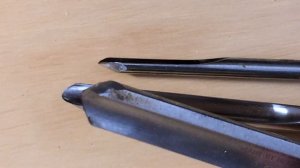 Richard Raffan introduces the four categories of woodturning tools.